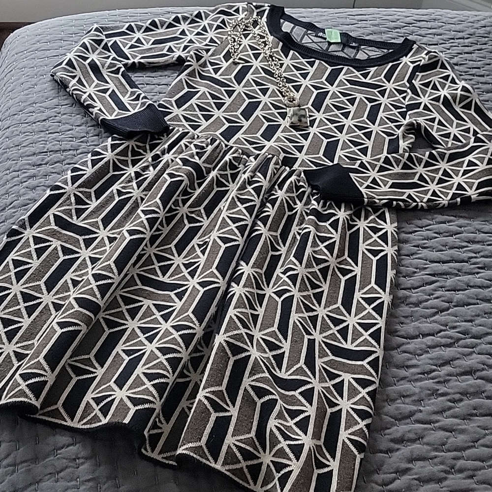 Dear Creatures Jennifer Geometric Sweater Dress - Picture 3 of 15